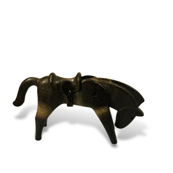 Vintage 1974 Lyra Geobra Playmobil 4 Inch Horse Figure With Saddle. RARE! - Picture 2 of 7